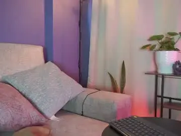 Chaturbate Adult Video Chat of roselinedior