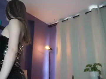 Chaturbate Live Sex Cam of roselinedior