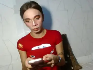 Chaturbate Free Live Porn of hugecock_caraxx