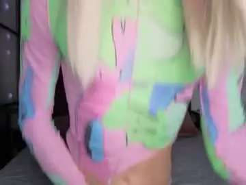 Chaturbate Best live sex cam show of huge_vee