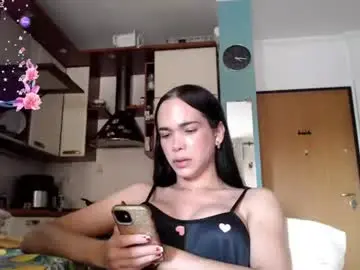Chaturbate Free Porn Cam of luara_