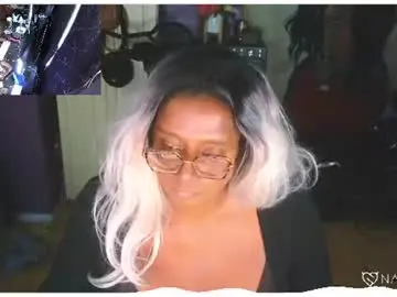 Chaturbate Free Porn Cam of naomifux
