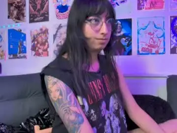 Chaturbate Free Porn Cam of snowblack_