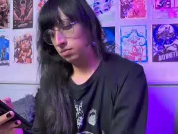 Chaturbate Watch Live Sex Cams of snowblack_