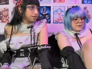 Chaturbate Live Sex Cam of snowblack_