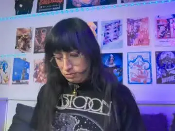 Chaturbate Free Porn Cam of snowblack_