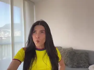 Chaturbate Live Sex of angelturned01