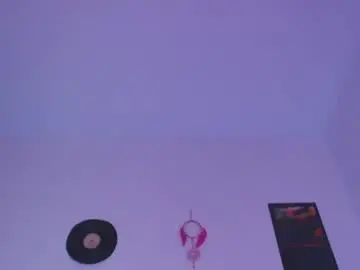 Chaturbate Live Sex Cam of cicimom
