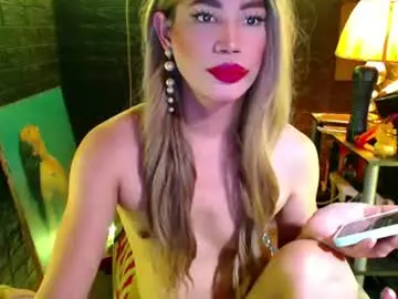 Chaturbate Adult Video Chat of urhardcockqueenxxx
