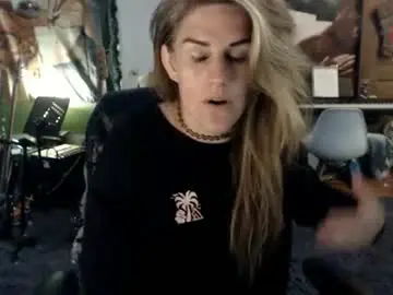 Chaturbate Best live sex cam show of katiecutie_5