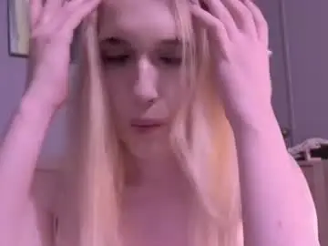 Chaturbate Adult Video Chat of sweetcrystalll