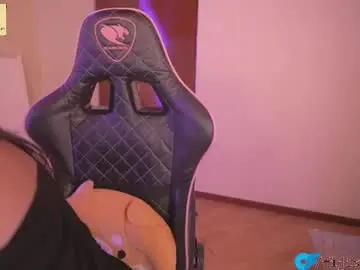 Chaturbate Watch Live Sex Cams of fijisakistar