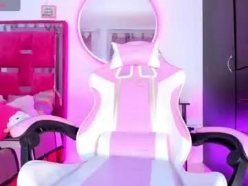 Chaturbate Watch Live Sex Cams of isa_lovestory