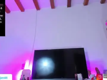 Chaturbate Live Sex Cam of patty_jen44