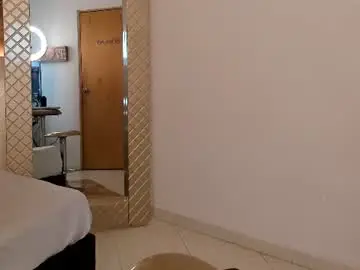 Chaturbate Sex Cam of amaia_monroe