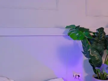 Chaturbate Sex Cam of zoeypetit