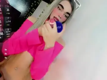 Chaturbate Live Sex Cam of camila_vasquez_