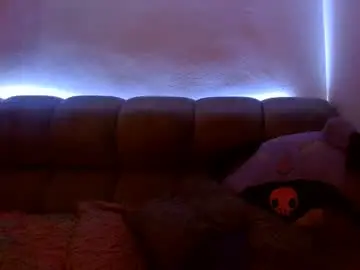 Chaturbate Watch Live Sex Cams of kyliequeenx