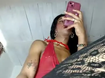 Chaturbate Free Porn Cam of maidi_hot