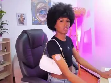 Chaturbate Watch Live Sex Cams of naomisaenz_