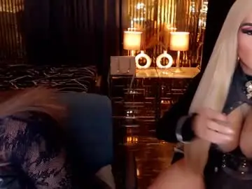 Chaturbate Live Sex Cam of queen_horsecock