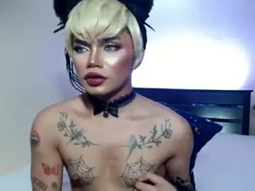 Chaturbate Live Sex Cam of sexyhotbabe18