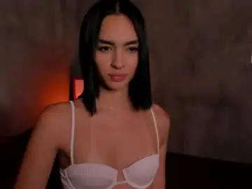 Chaturbate Watch Live Sex Cams of roxyy_x