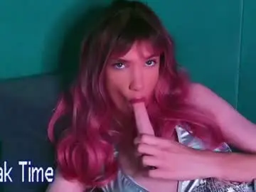 Chaturbate Live Sex Cam of translustybabe