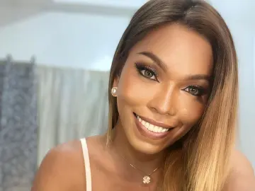 Livejasmin Free Porn Cam of AliyahFarrah