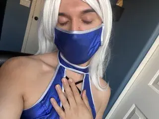 Streamate Watch Live Sex Cams of Kitanamkxxx