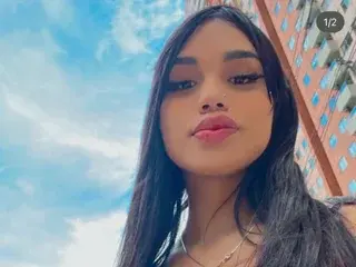 Streamate Adult Video Chat of Alejadolly