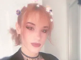 Streamate Sex Chat of SadieSupernova