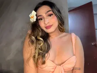 Streamate Live Porn of Martina26L
