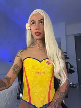 Stripchat Sex Cam of miss_tatiana_