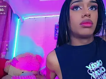 Stripchat Nude Webcam of NahomiCamper
