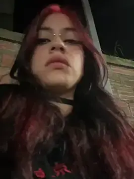 Stripchat Live Sex Cam of Kattze_