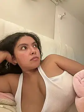 Stripchat Live Sex Cam of Nathcurly_