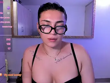 Stripchat Sex Cam of EricaVanderhill
