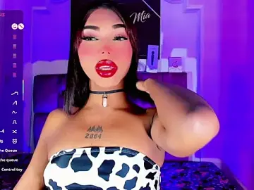 Stripchat Adult Video Chat of Mia_Castro_xx