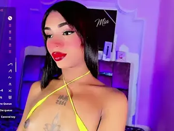 Stripchat Sex Chat of Mia_Castro_xx