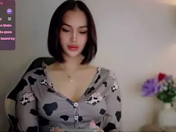 Stripchat Nude Webcam of Anna_HollyDoll