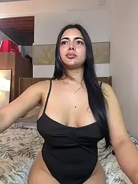 Stripchat Live Sex Cam of Bombshell_Rebbecca