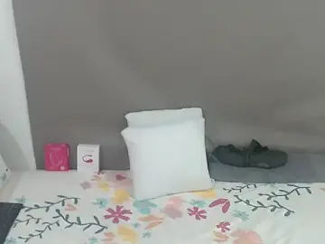 Stripchat Free Porn Cam of kimberlyjamexxx