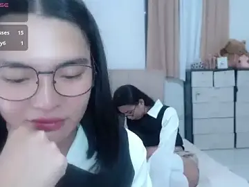 Stripchat Free Live Porn of zhaviahale21