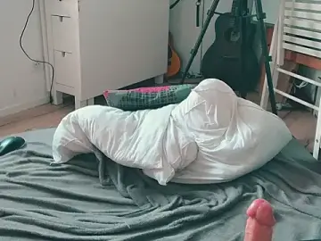 Stripchat Live Porn of CeriseLapine