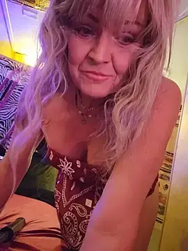 Stripchat Free Porn Cam of annika_lately