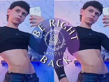 Stripchat Live Sex Cam of mykelcano
