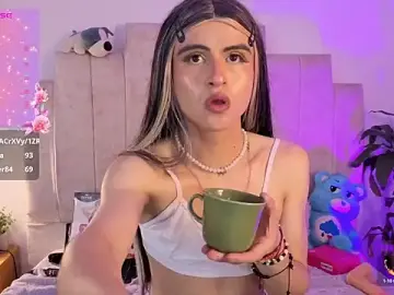 Stripchat Watch Live Sex Cams of Emilly-hall
