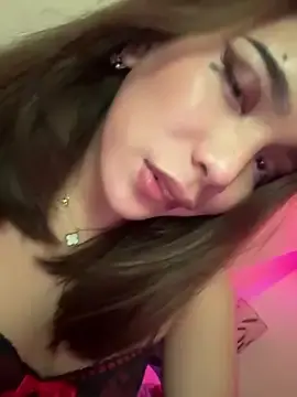 Stripchat Free Porn Cam of SideChick_Bunny