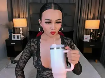 Stripchat Live Porn of MiaMow